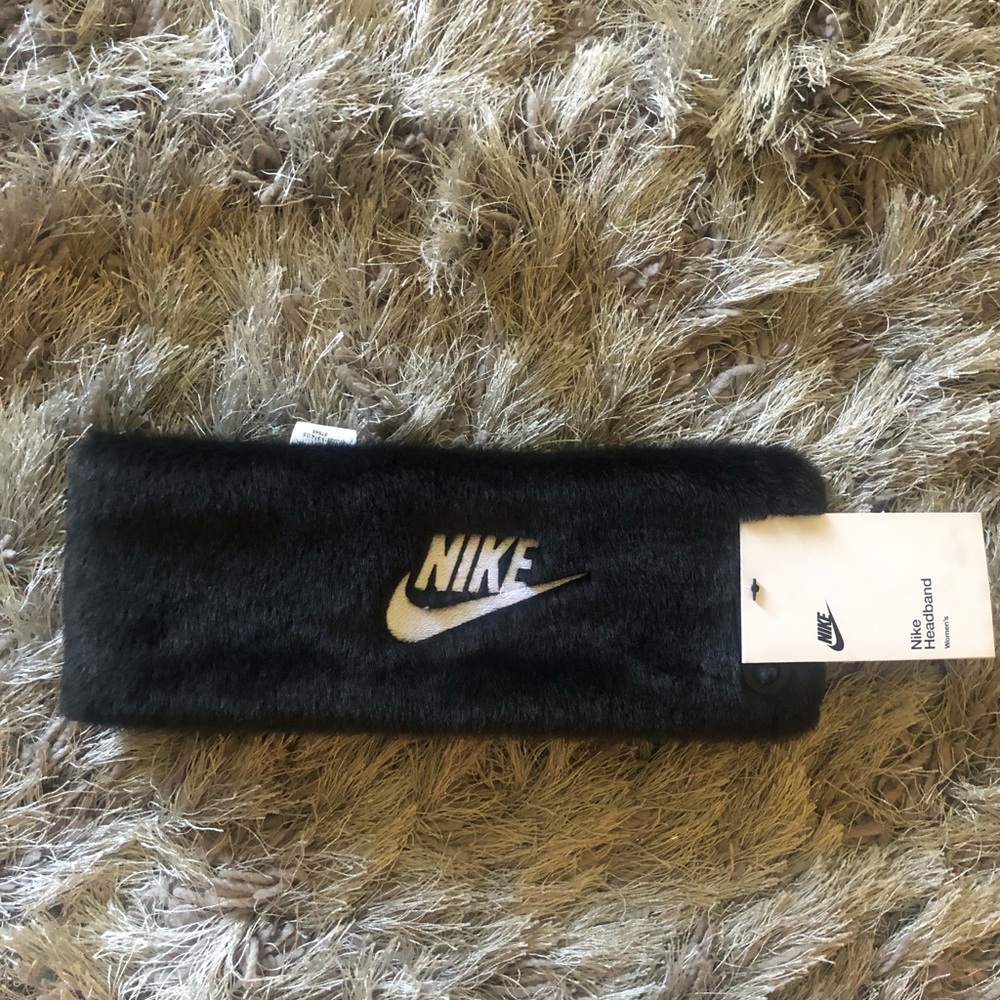 NIKE Women’s Headband